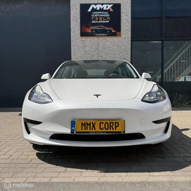 Tesla Model 3 - Afbeelding 4 van 19