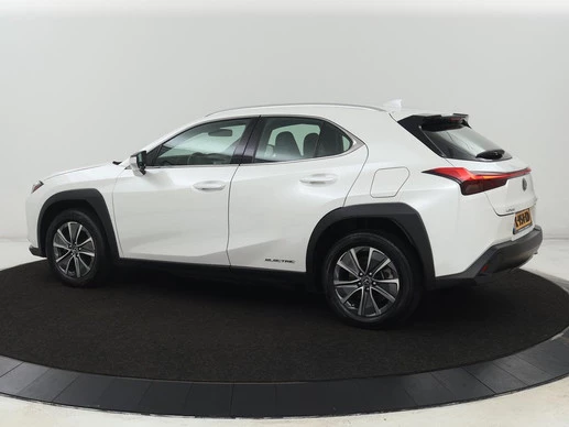 Lexus UX - Afbeelding 2 van 30