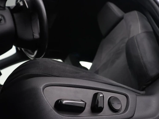 Lexus UX - Afbeelding 6 van 30