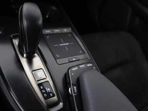Lexus UX - Afbeelding 19 van 30