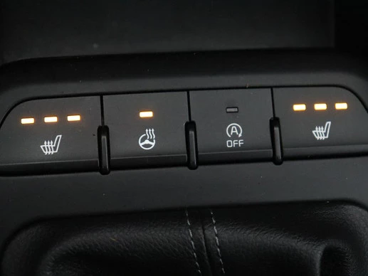 Kia Stonic - Afbeelding 8 van 30