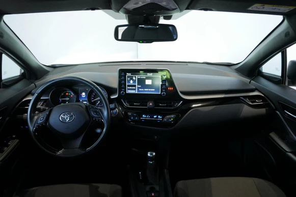 Toyota C-HR - Afbeelding 12 van 30