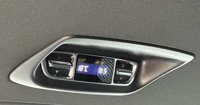 Mercedes-Benz V-Klasse - Afbeelding 12 van 23