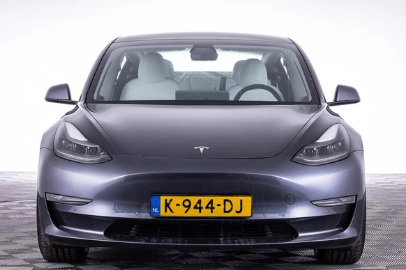 Tesla Model 3 - Afbeelding 20 van 27