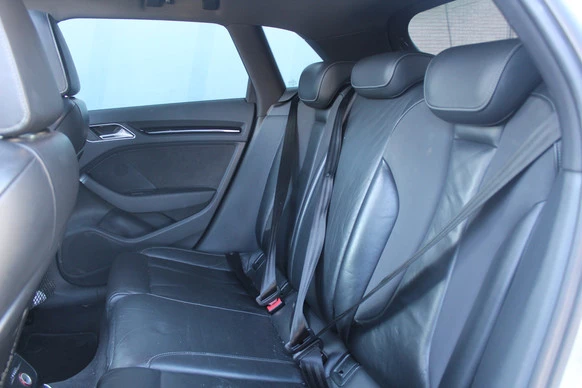 Audi RS3 - Afbeelding 13 van 30