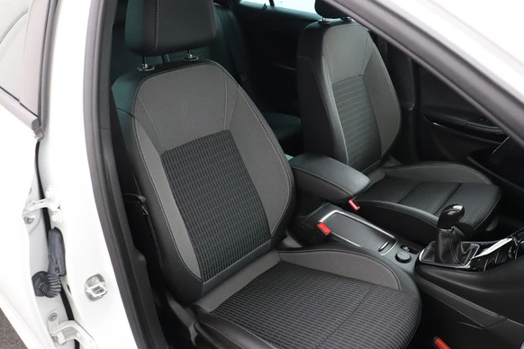 Opel Astra - Afbeelding 15 van 30