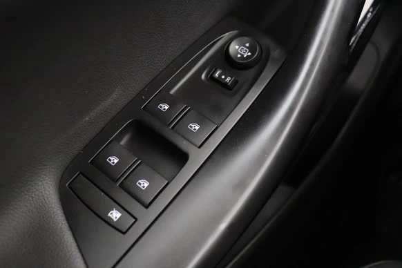 Opel Astra - Afbeelding 17 van 30