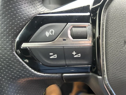 Peugeot e-2008 - Afbeelding 17 van 30