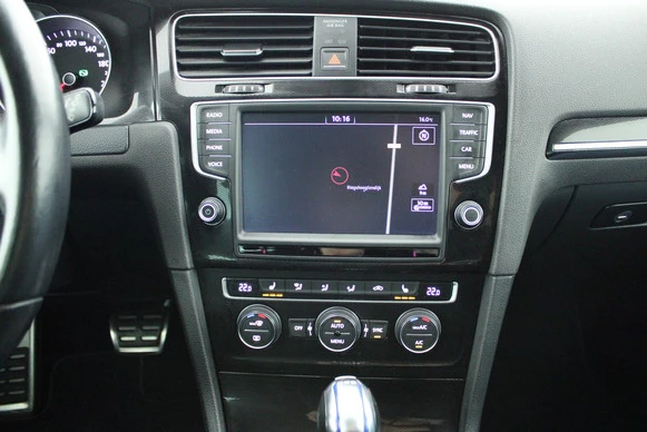 Volkswagen Golf - Afbeelding 14 van 30