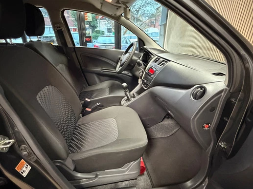 Suzuki Celerio - Afbeelding 9 van 28