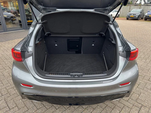 Infiniti Q - Afbeelding 12 van 21