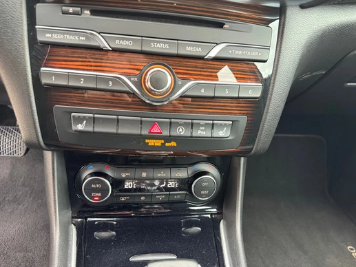 Infiniti Q - Afbeelding 16 van 21