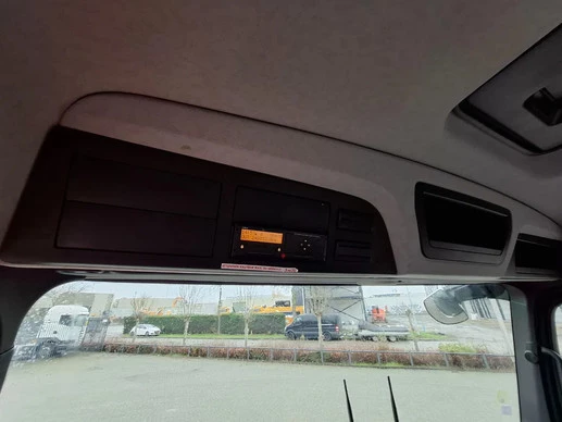 Mercedes-Benz Arocs 2640 - Afbeelding 28 van 30