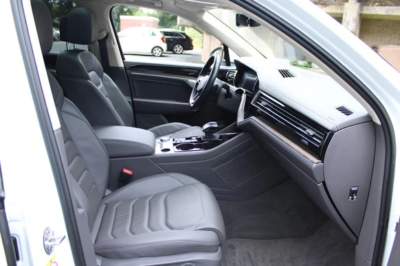 Volkswagen Touareg - Afbeelding 20 van 30