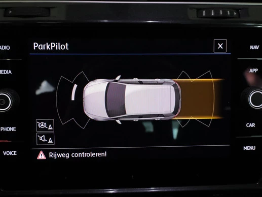 Volkswagen e-Golf - Afbeelding 11 van 30