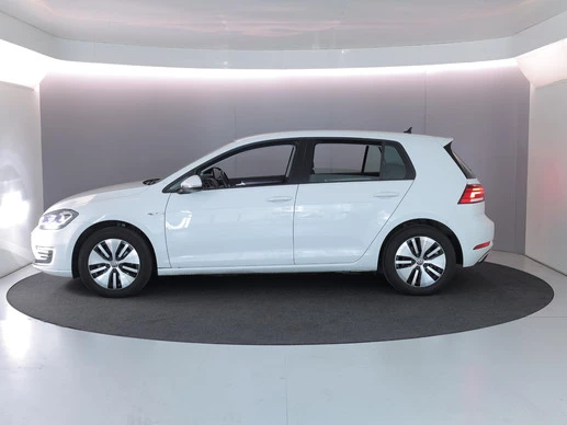 Volkswagen e-Golf - Afbeelding 22 van 30