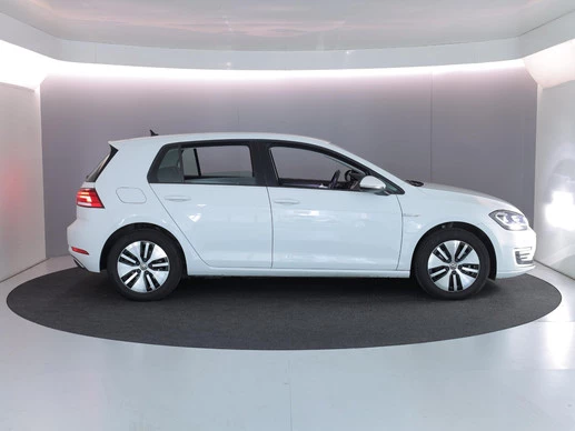Volkswagen e-Golf - Afbeelding 23 van 30