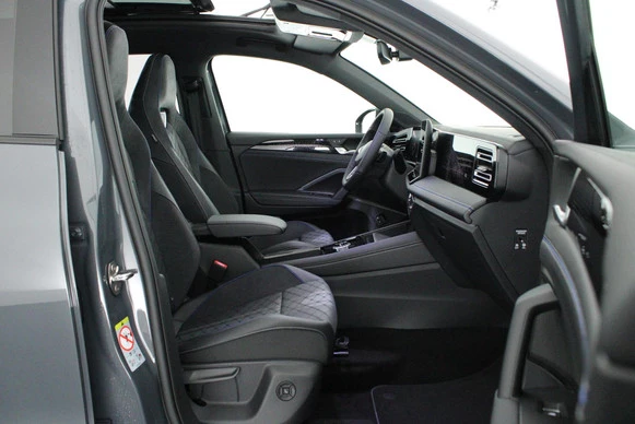 Volkswagen Tiguan - Afbeelding 14 van 30