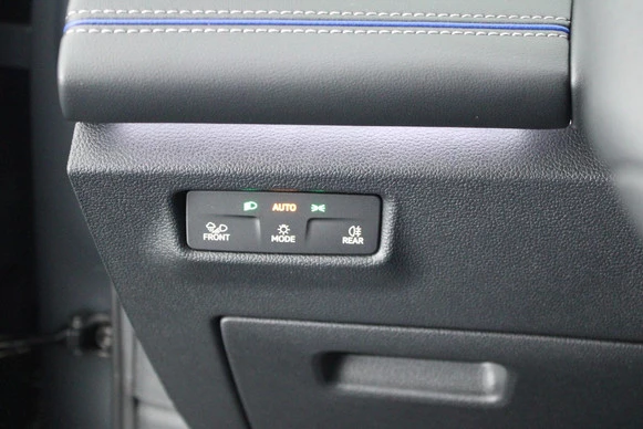 Volkswagen Tiguan - Afbeelding 17 van 30