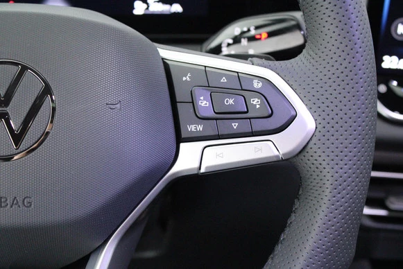 Volkswagen Tiguan - Afbeelding 21 van 30