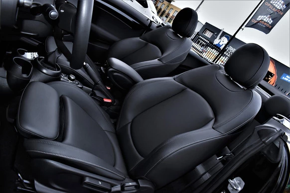 MINI Cooper Cabrio - Afbeelding 13 van 30