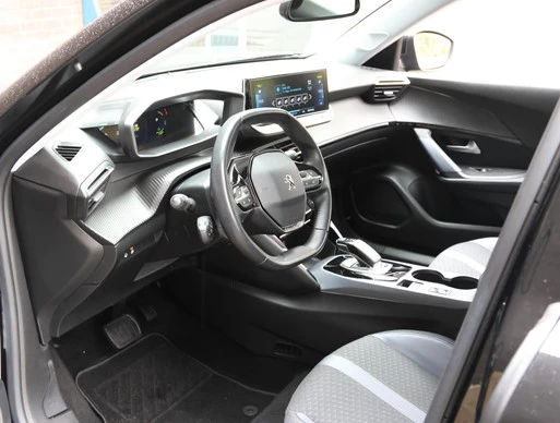 Peugeot e-2008 - Afbeelding 12 van 30