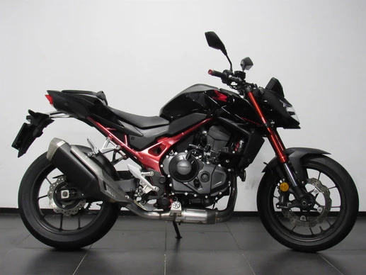 Honda CB 750 - Afbeelding 1 van 7