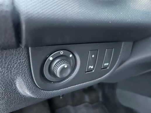 Dacia Logan - Afbeelding 10 van 15