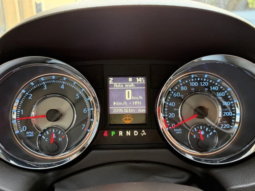 Lancia Voyager - Afbeelding 14 van 23