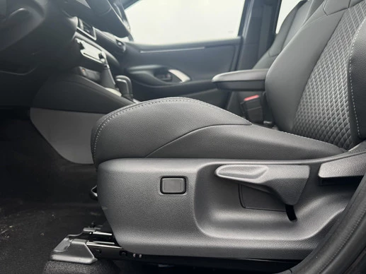 Mazda 2 Hybrid - Afbeelding 11 van 30