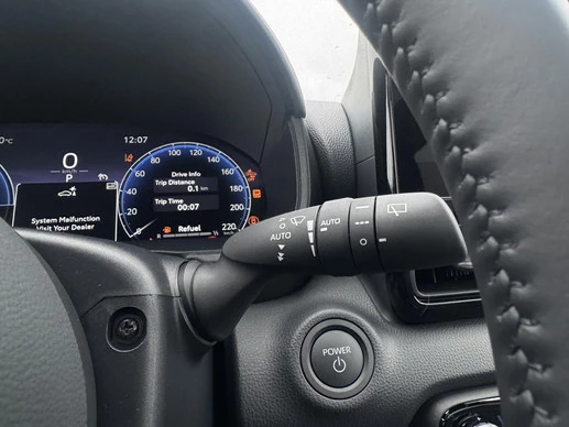 Mazda 2 Hybrid - Afbeelding 19 van 30