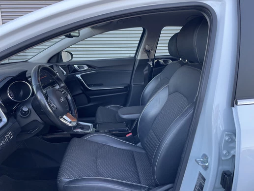 Kia XCeed - Afbeelding 12 van 23