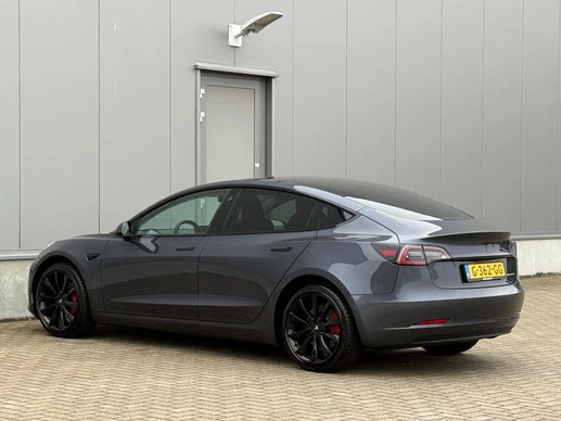 Tesla Model 3 - Afbeelding 7 van 26