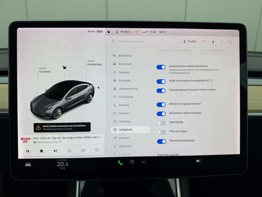 Tesla Model 3 - Afbeelding 23 van 26