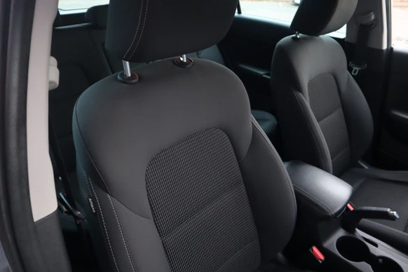 Kia Sportage - Afbeelding 16 van 30