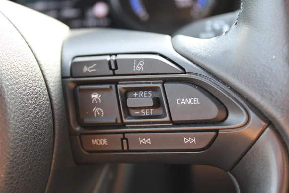 Mazda 2 Hybrid - Afbeelding 17 van 30