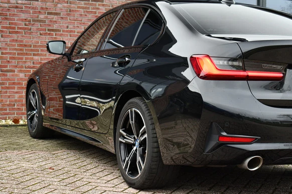BMW 3 Serie - Afbeelding 24 van 30