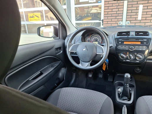 Mitsubishi Space Star - Afbeelding 12 van 28