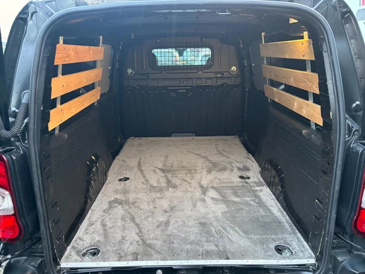 Peugeot Partner - Afbeelding 8 van 16