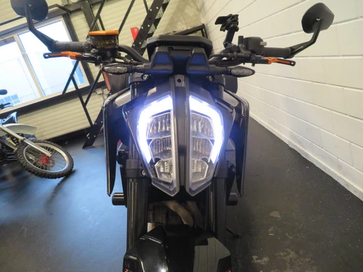 KTM 790 Duke - Afbeelding 9 van 14