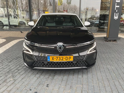 Renault Megane E-Tech - Afbeelding 2 van 30
