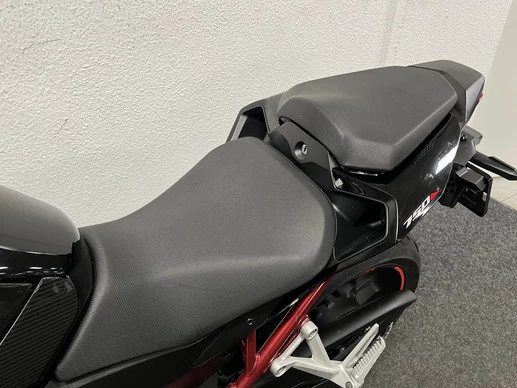 Honda CB 750 - Afbeelding 20 van 22