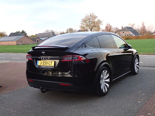 Tesla Model X - Afbeelding 4 van 30