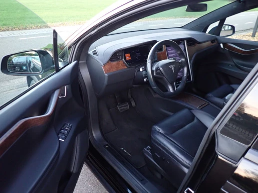 Tesla Model X - Afbeelding 8 van 30