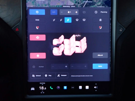 Tesla Model X - Afbeelding 16 van 30