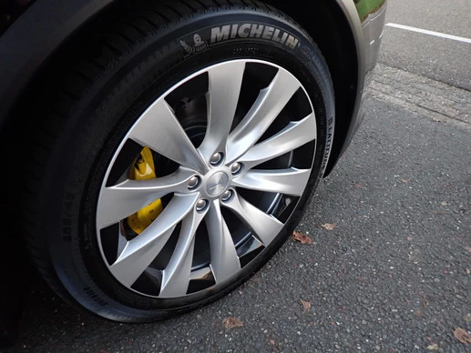 Tesla Model X - Afbeelding 27 van 30