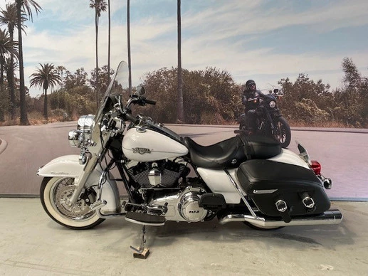 Harley-Davidson Road King - Afbeelding 2 van 10
