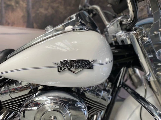 Harley-Davidson Road King - Afbeelding 5 van 10