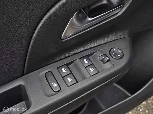 Opel Corsa - Afbeelding 15 van 30