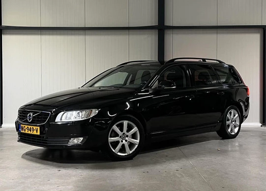 Volvo V70 - Afbeelding 1 van 30